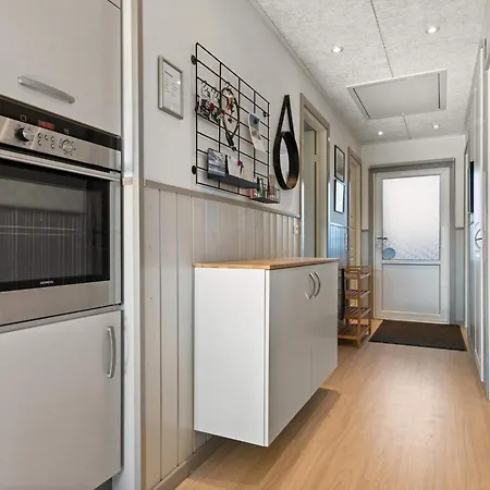 Charming Retreat - By Traum