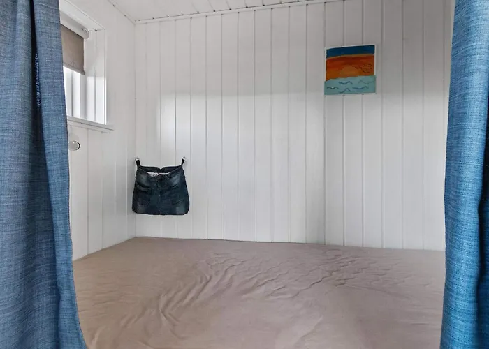 Charming Retreat - By Traum *