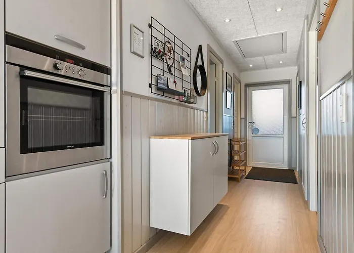 Charming Retreat - By Traum